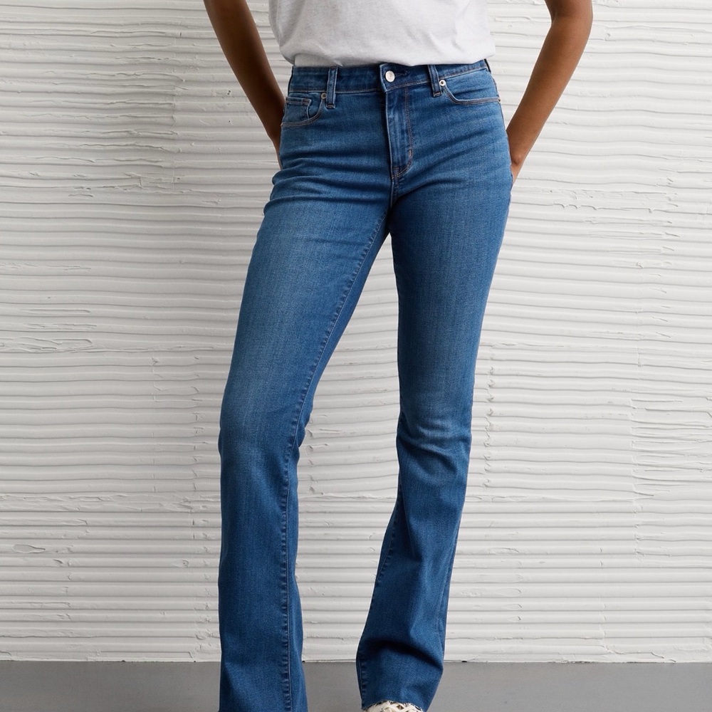 AE Next Level High-Waisted Skinny Kick Jeans /14, Tinted Medium/ - Picture 7 of 8